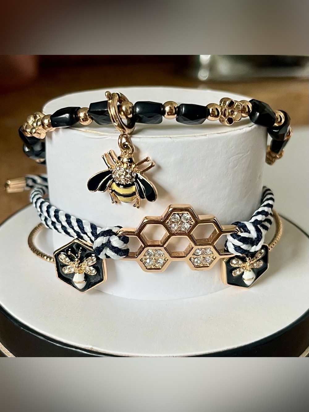 Bomb Party Retro Stack Bee Yourself Queen HTF